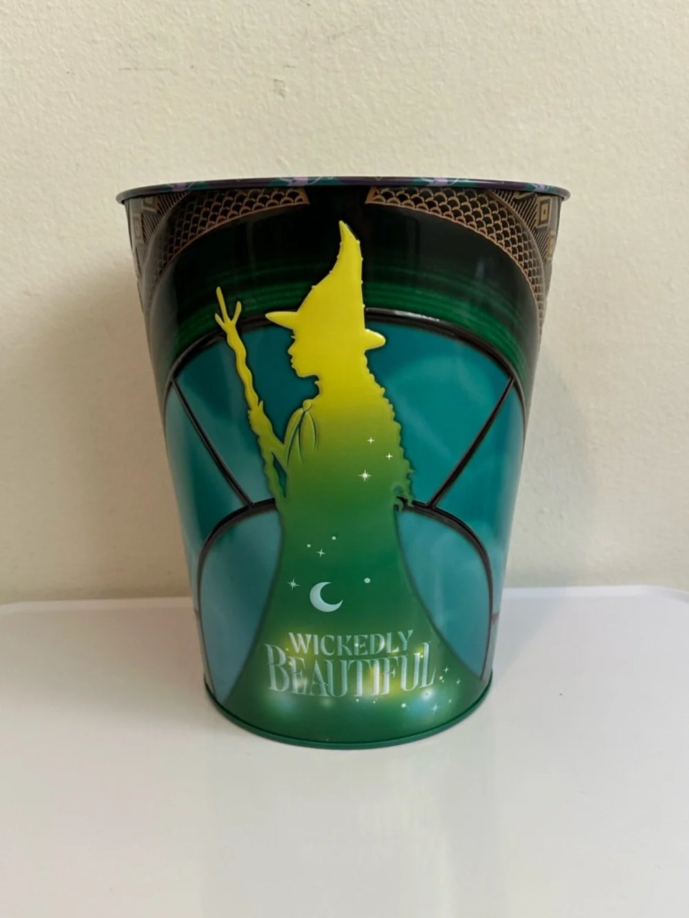 New! Wicked Elphaba limited Edition Popcorn Bucket